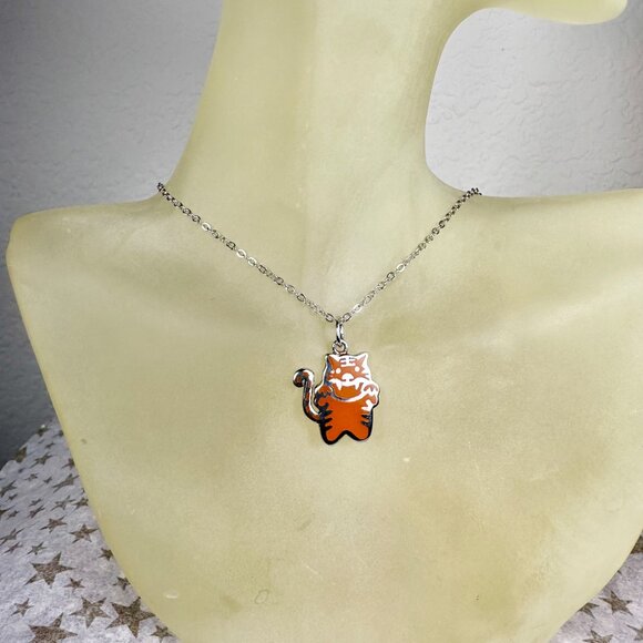 NEW Set of 3 Real Silver and Resin Animal Pendants + One Silver Tone Chain - Picture 5 of 6